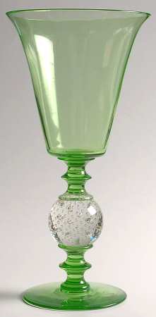 B1083 Green 12" Flower Vase