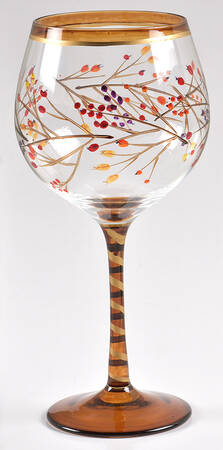 Berries Balloon Wine