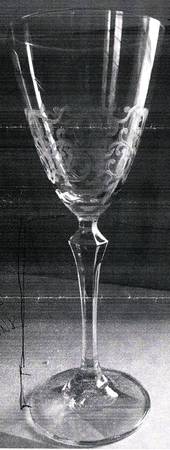 P1C70 Wine Glass