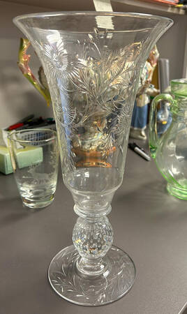 B1083-1 12" Flower Vase