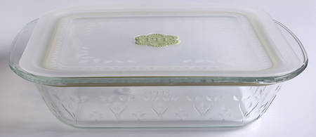 Fantasia Fresh 9 1/2" Square Container with Vented Lid