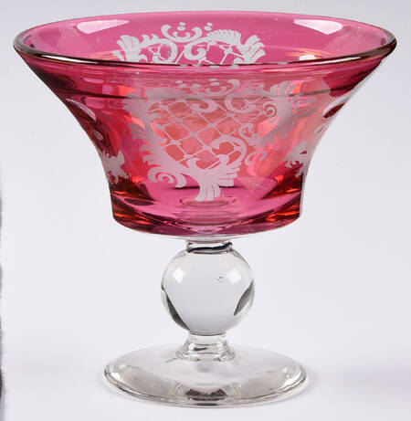 444-1 Tall Footed Candy Box No Lid
