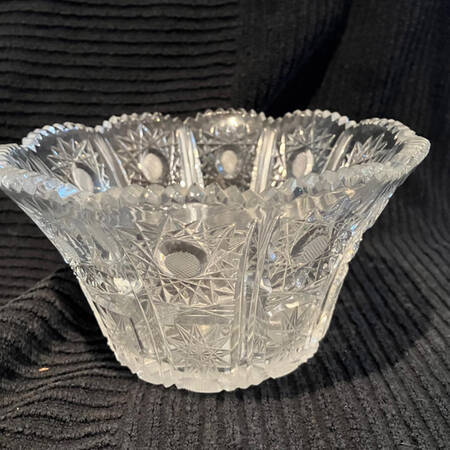 Queen Lace (Round Bowl Shape) 5" Flared Bowl