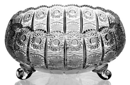 Queen Lace (Round Bowl Shape) 7" 3-Toed Footed Bowl