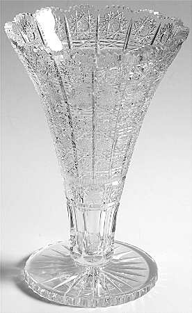Queen Lace (Round Bowl Shape) 9" Flared Vase