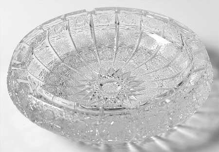 Queen Lace (Round Bowl Shape) 8" Ashtray