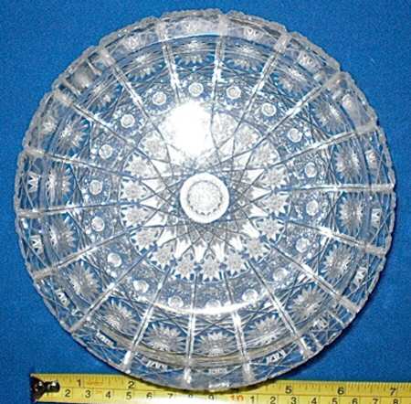 Queen Lace (Round Bowl Shape) 6" Round Ashtray