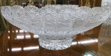 Queen Lace (Round Bowl Shape) 14" Round Bowl