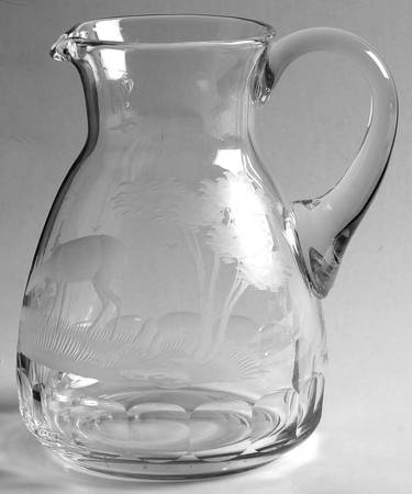 Americana-American 32 Oz Pitcher