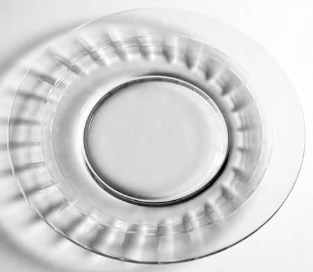 Spear & Ring Luncheon Plate
