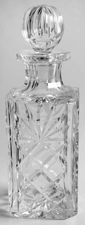 Bruce Square Decanter with Stopper