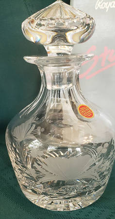 Hibiscus Decanter & Stopper