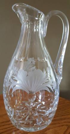 Honeysuckle 28 Oz Pitcher