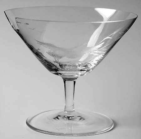 Hunt Motif Champagne/Tall Sherbet