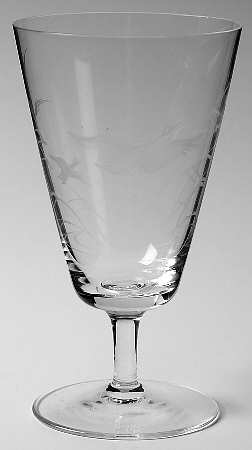 Hunt Motif Water Goblet
