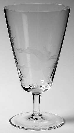 Hunt Motif Water Goblet
