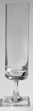 Largo (Linear) Fluted Champagne
