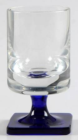 Linear Terzo Blue Stem Cordial Glass