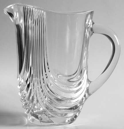 Magnolia 32 Oz Pitcher
