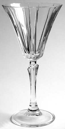 Novecento Water Goblet