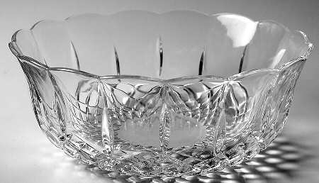 Opera 9" Round Bowl