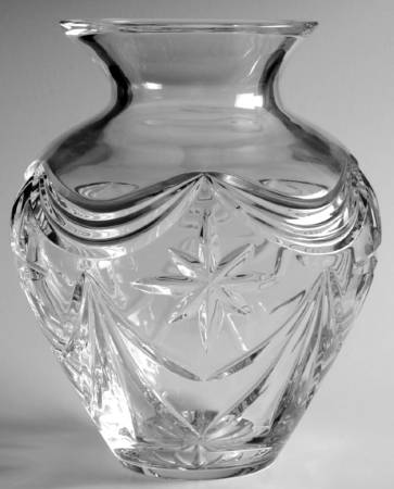 Broadway 9" Temple Vase