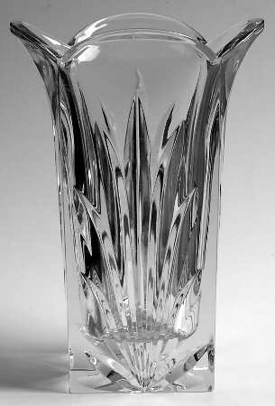 Covington 8" Flower Vase