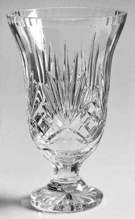 Richmond (No Trim, Notched and Multisided Stem) 8" Footed Vase
