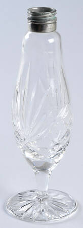 Richmond (No Trim, Notched and Multisided Stem) Footed Shaker No Metal Lid