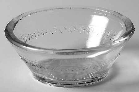 Cupid & Venus 4" Flat Sauce Dish