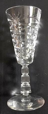1001-8 Sherry Glass