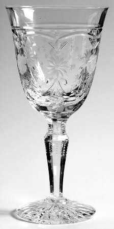 Royal Antoinette Wine Glass