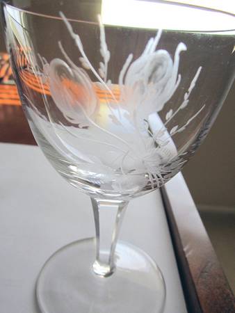 RC18 Wine Glass