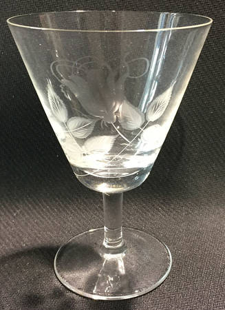 2000-6 Wine Glass