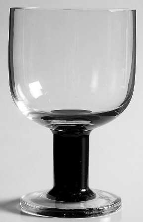Plus Black Wine Glass