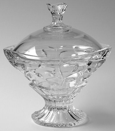 Laurus 7" Footed Bowl