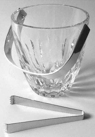 Equinox Ice Bucket with Detachable Handle and Tongs