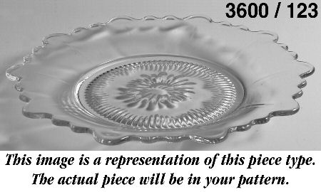Chantilly (Stem #3625, Gold Trim) #123 Martha 8 1/2" Salad Plate