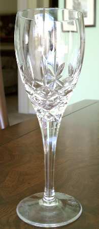 Dorchester Wine Glass