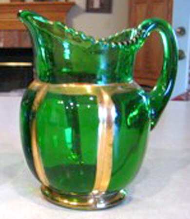 X Ray Green (Emerald) Creamer