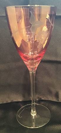 RGA4 Pink Wine Glass