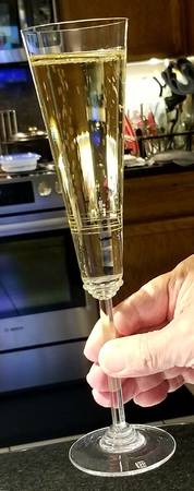 Dimension Fluted Champagne