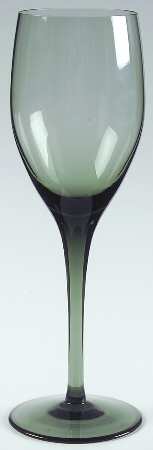 Hampton Smoke Wine Glass