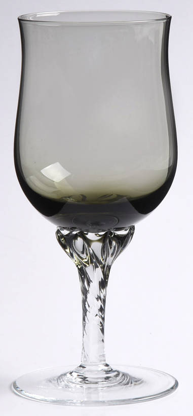 Hawthorne Smoke Wine Glass