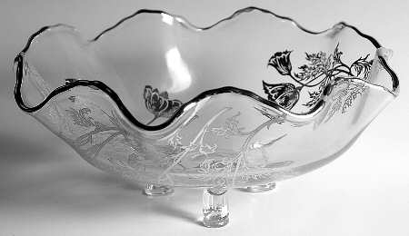 Flanders Clear 10" 3-Toed Footed Bowl