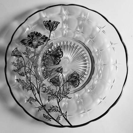 Flanders Clear 10" Sandwich Plate