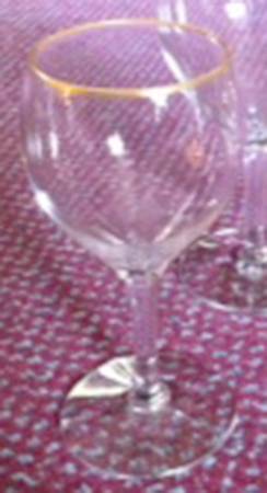 Chantilly Wine Glass