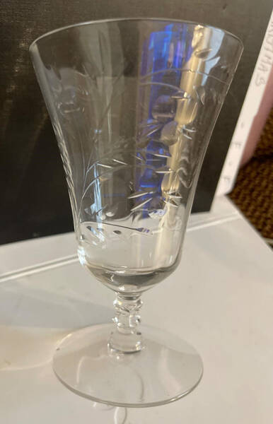 Cut 327 Footed Tumbler