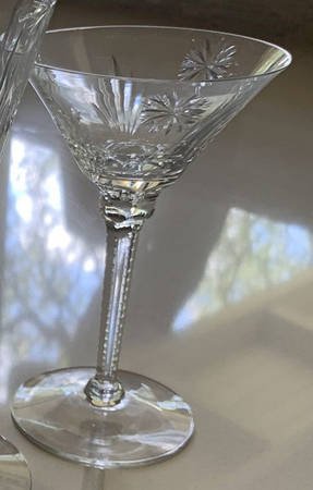 Cut 654 Champagne/Tall Sherbet
