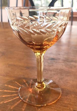 Laurel Wreath Amber Liquor Cocktail